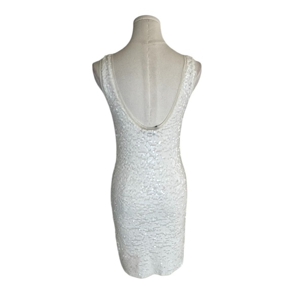 BCBGMaxAzria Nina Sleeveless‎ White Sequin Mini Dress Sz XS Party Bridal Wedding - Picture 6 of 13
